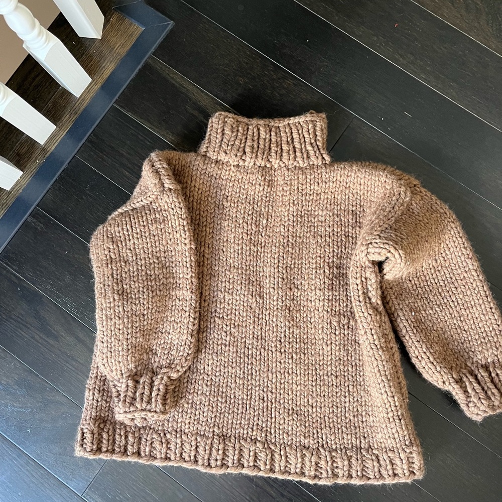 Handmade brown sweater - Picture 3 of 3